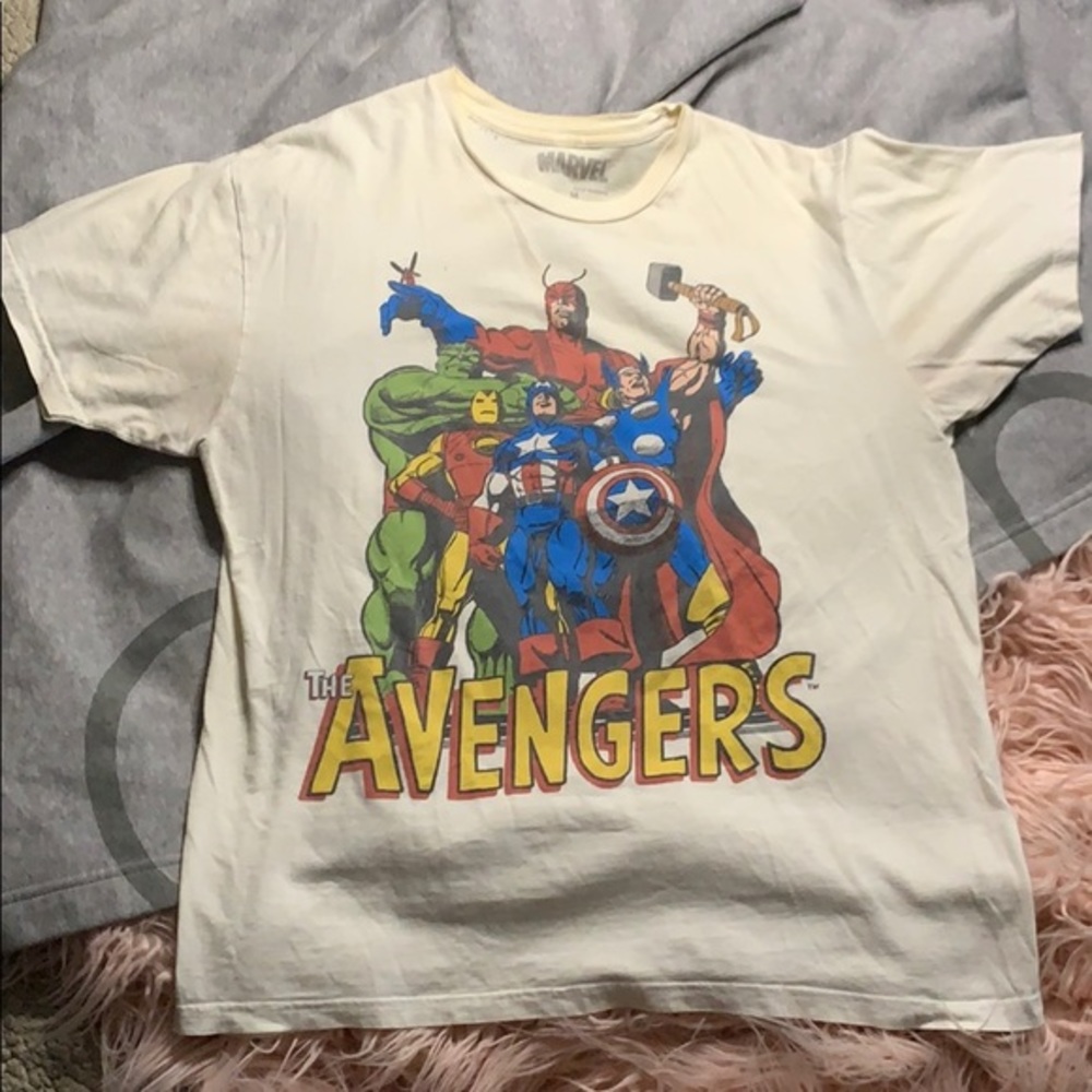 the avengers t-shirt‎